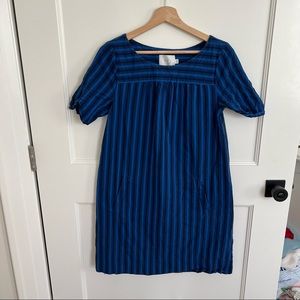 HD in Paris Blue Stripe Short Sleeve Shift Dress with Pockets size 6